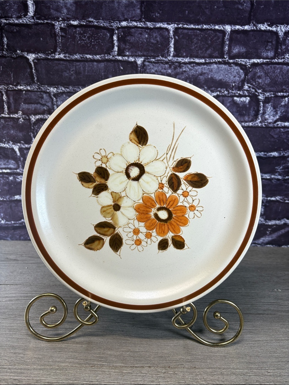Vintage Set of Floral Pleasant Grove Stoneware Dinner Plates